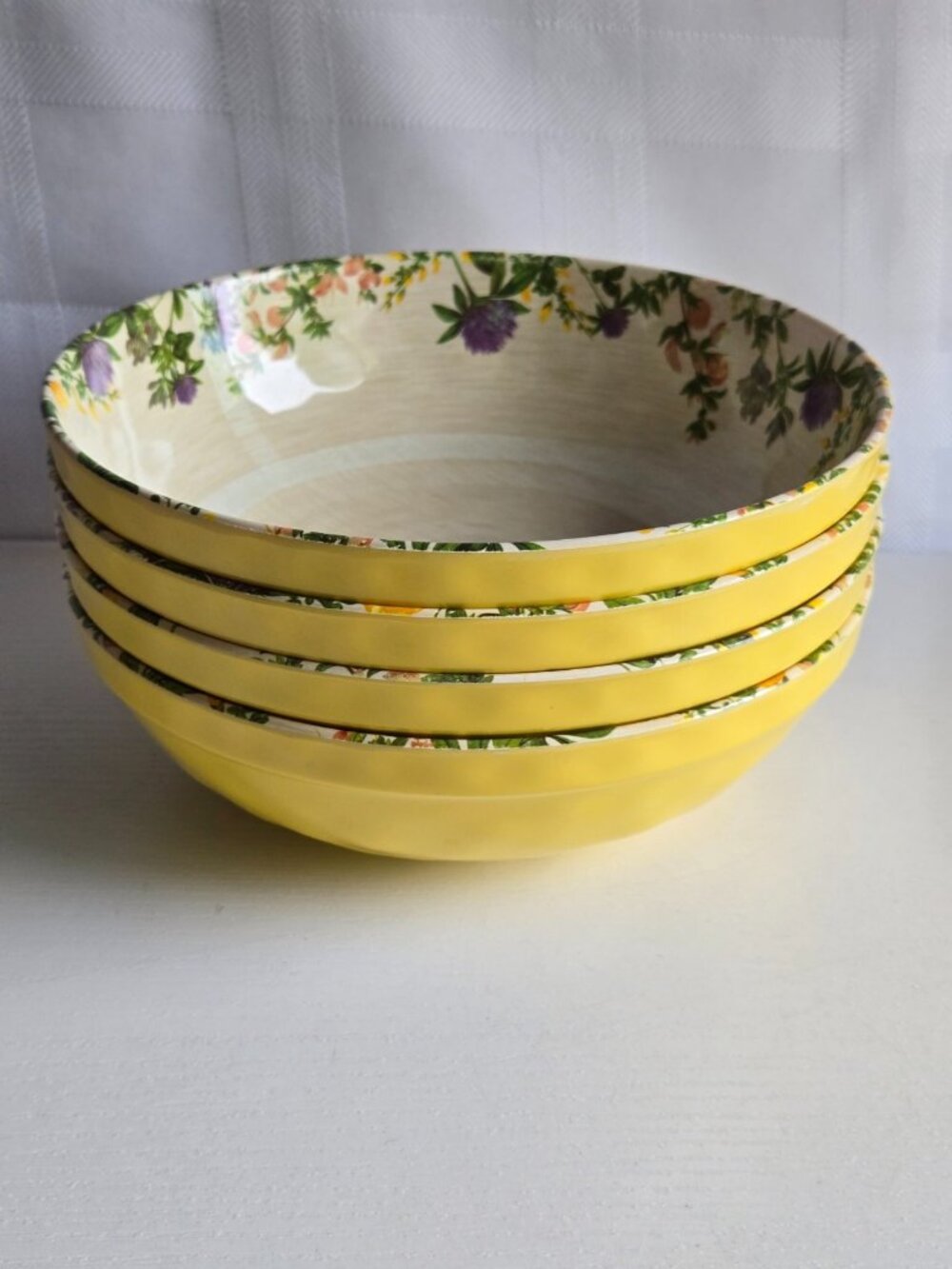 SET OF 4 "THE PRAIRIE" BY RACHEL ASHWELL FLORAL MELAMINE  BOWLS YELLOW/CREAM 8in